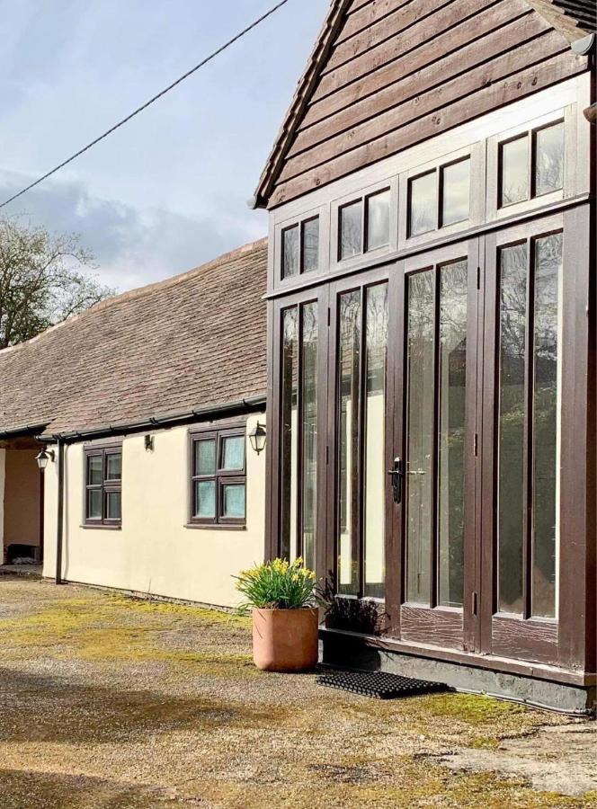 The Byre Bed & Breakfast Abingdon-on-Thames Bagian luar foto