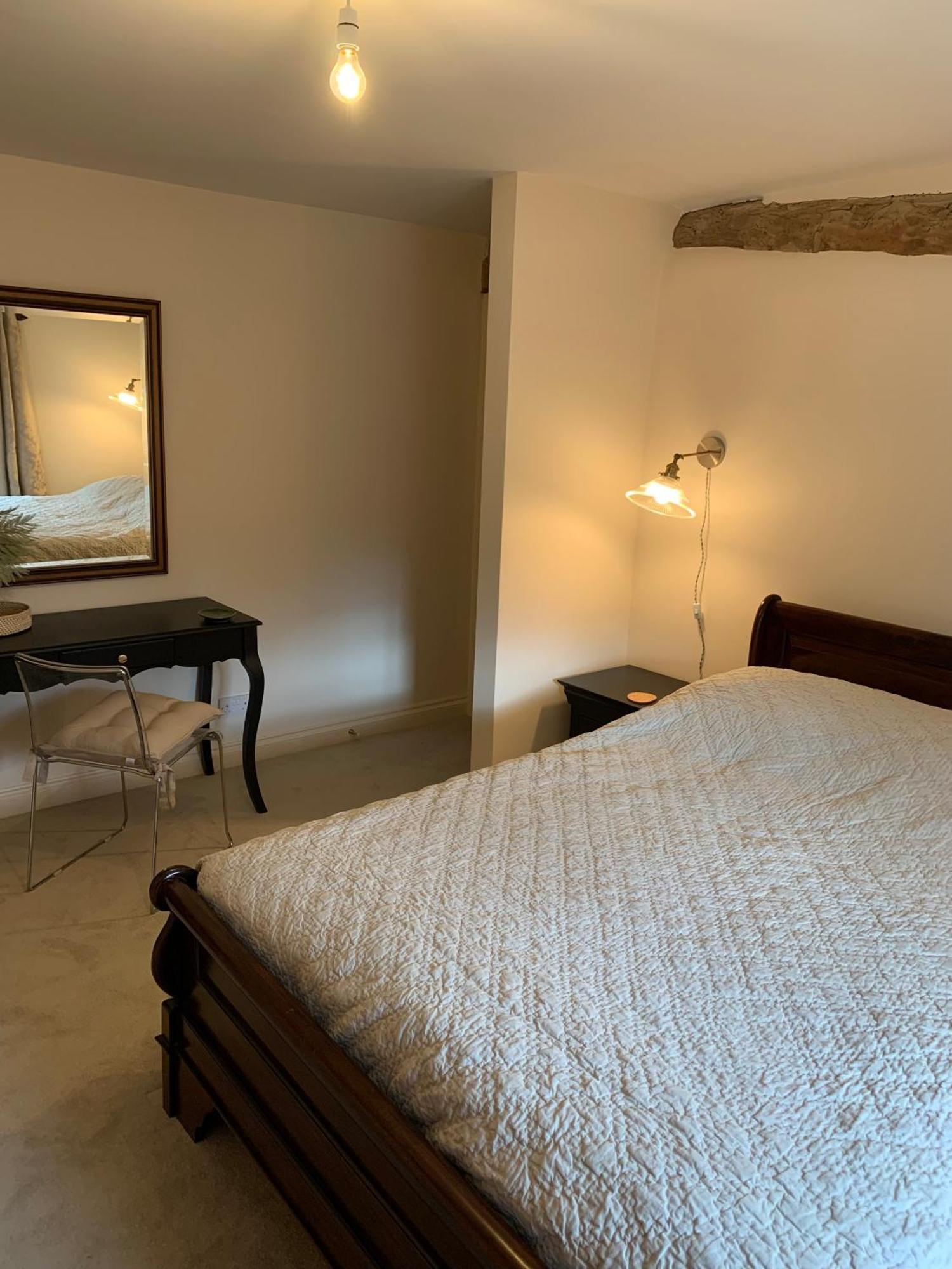 The Byre Bed & Breakfast Abingdon-on-Thames Bagian luar foto